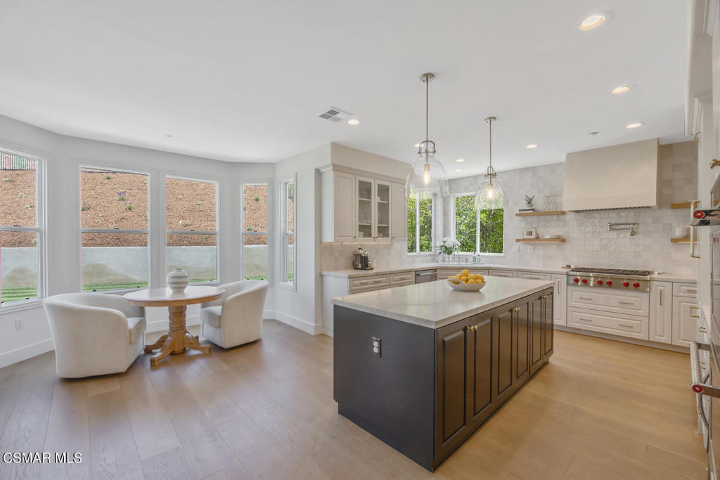 1615 Vista Oaks Way