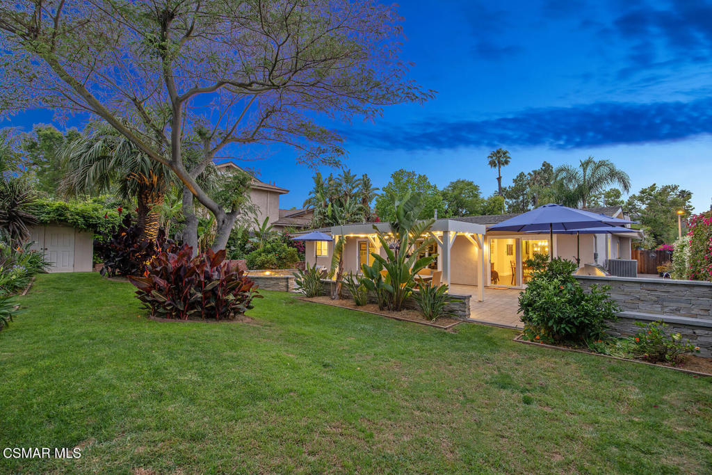 40 Dickenson Avenue