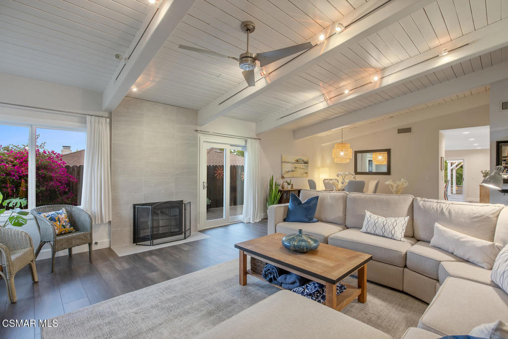40 Dickenson Avenue