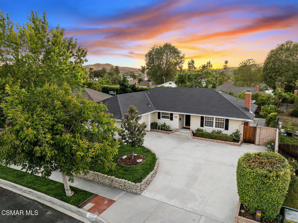 1019 Riopelle Court