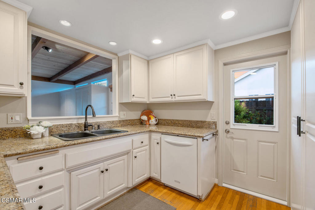 1019 Riopelle Court