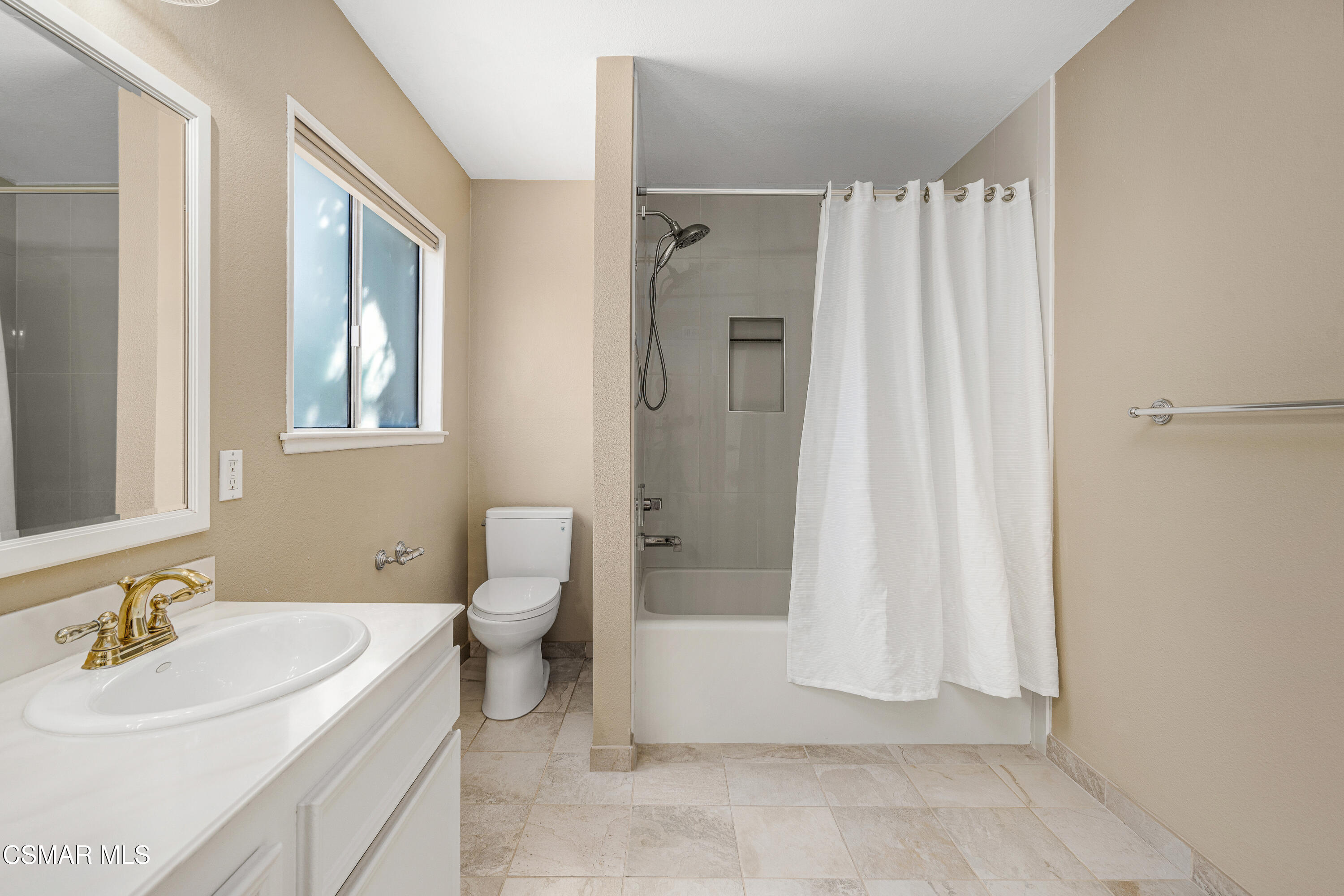 462 Raindance Street