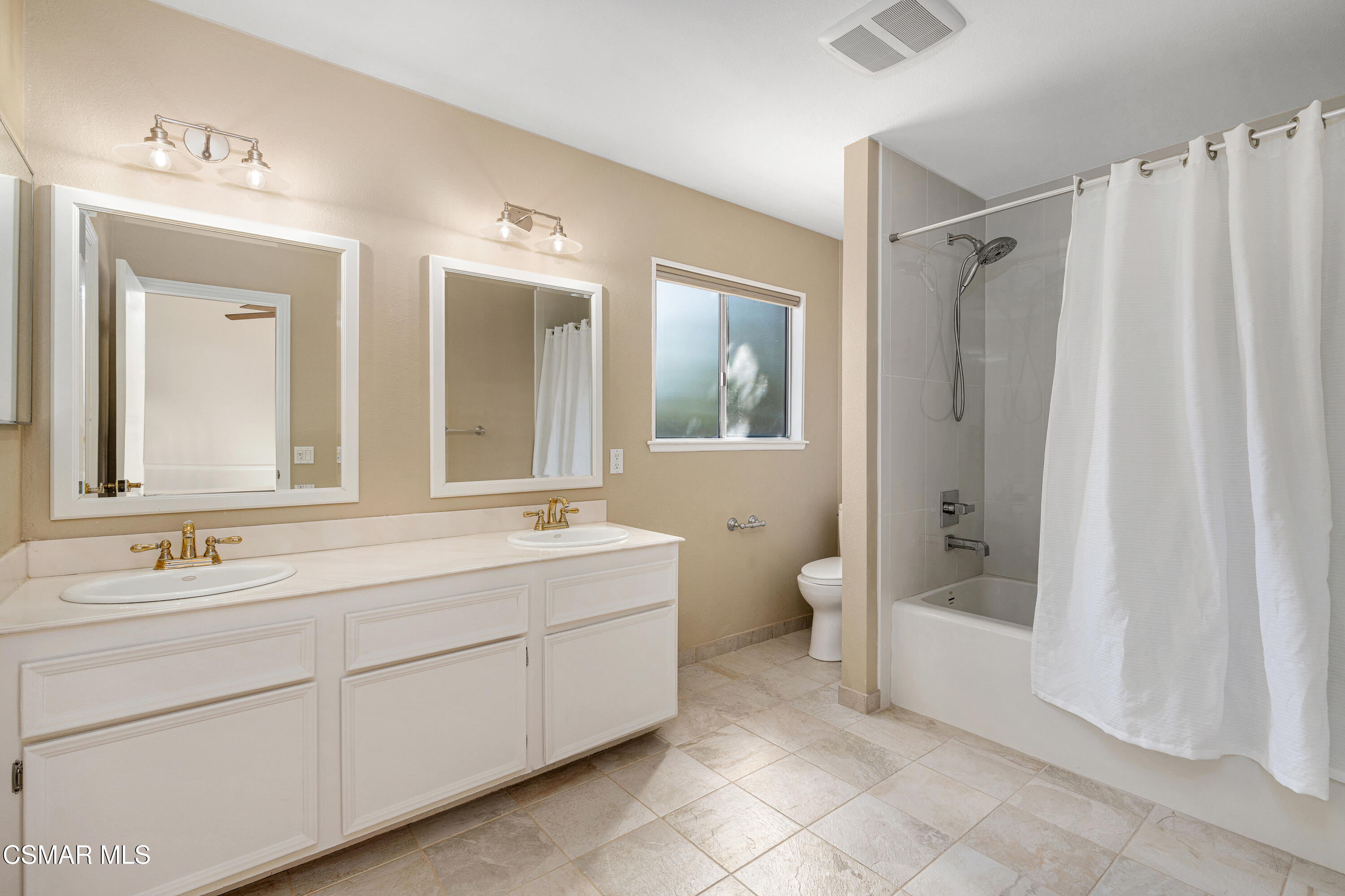 462 Raindance Street