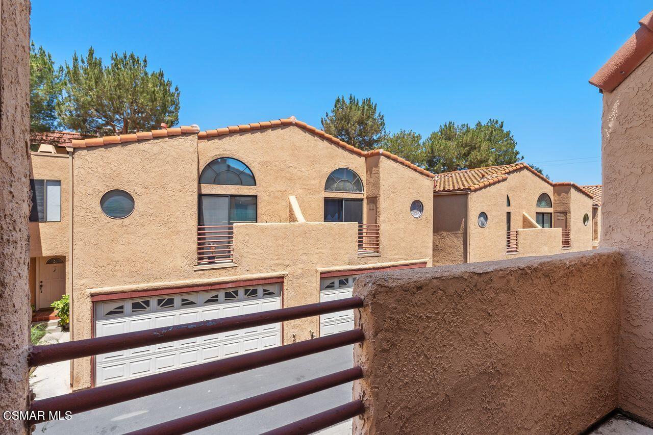 5291 Colodny Drive, 19
