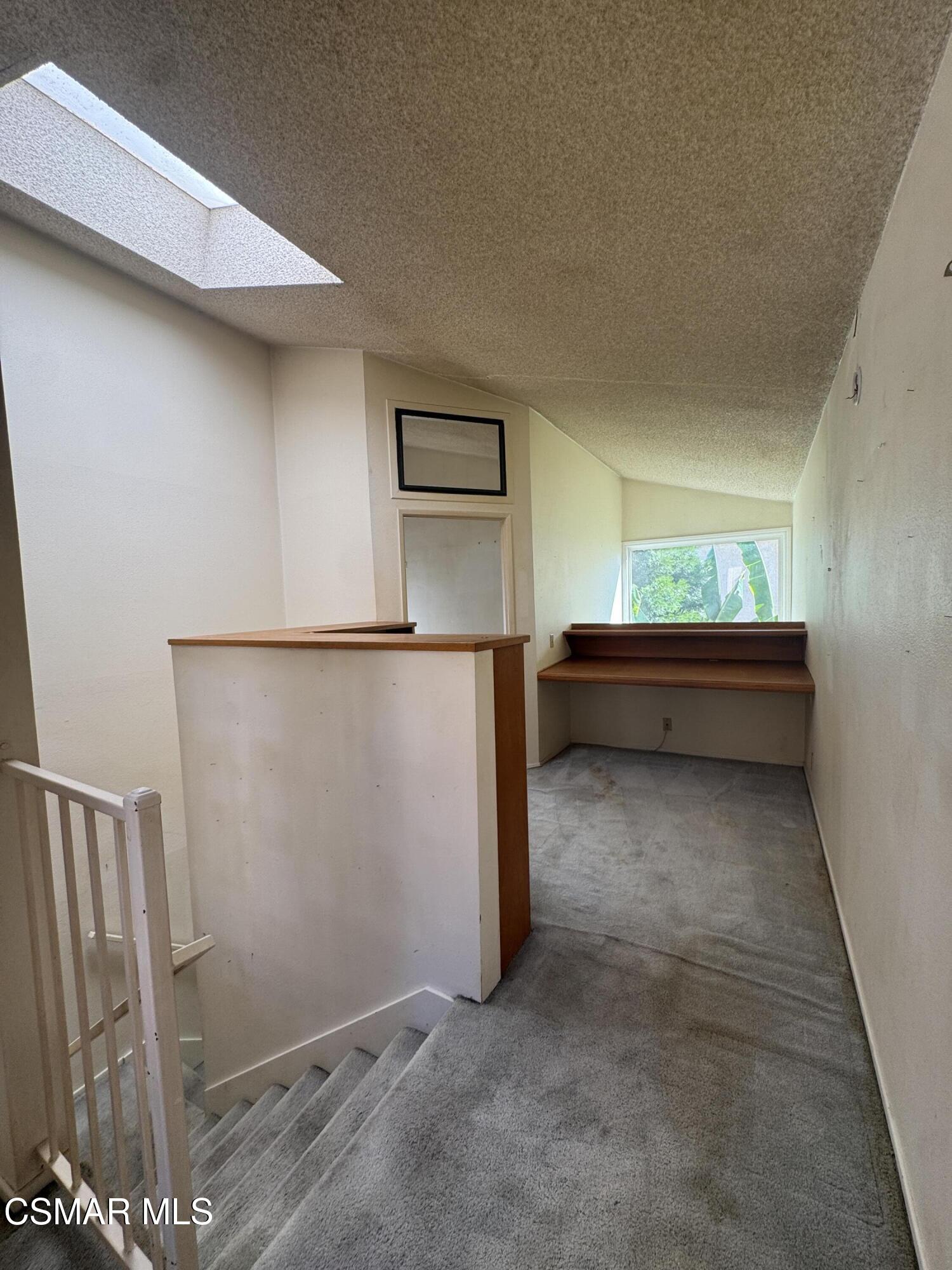 5291 Colodny Drive, 19