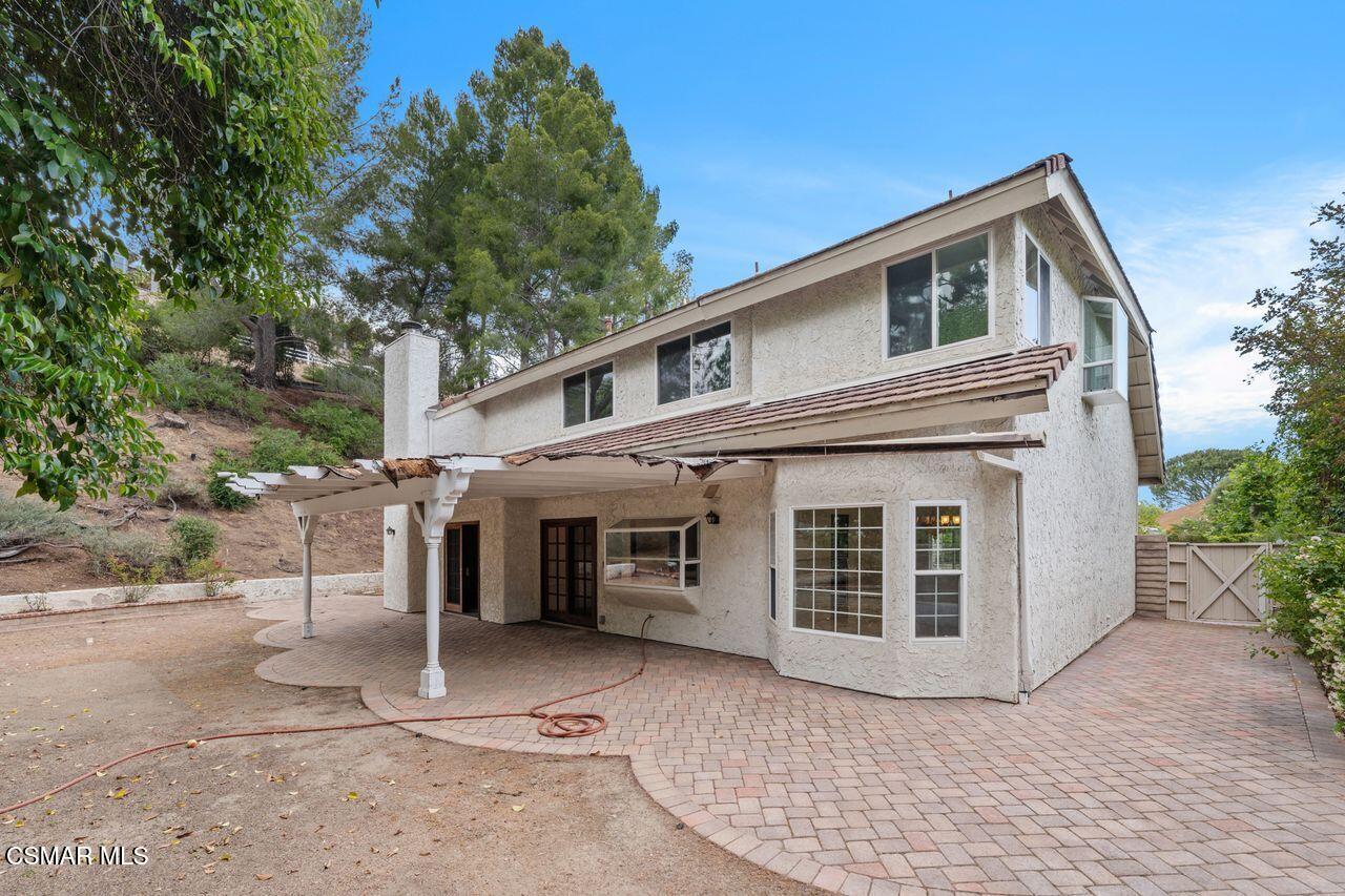 5523 Ember Court