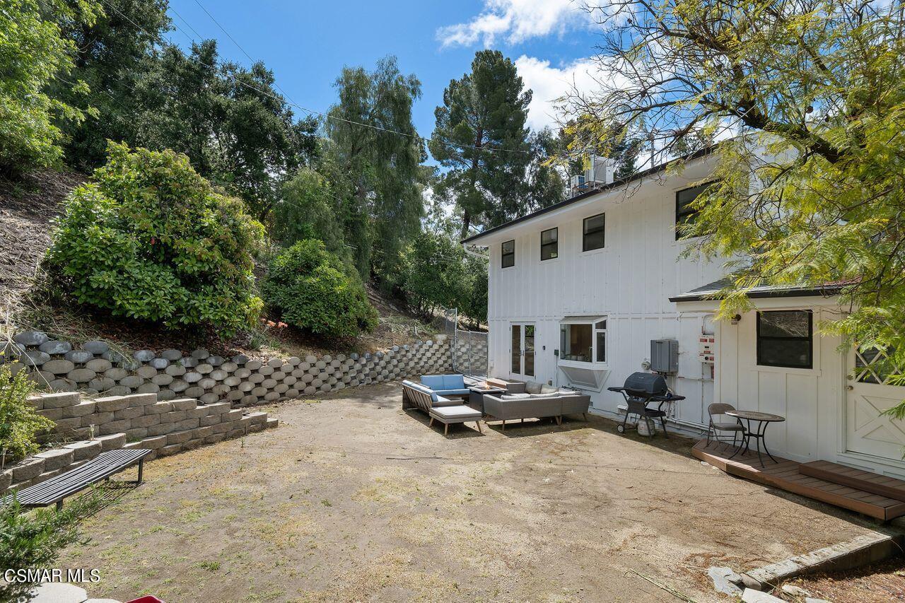 21705 Entrado Drive
