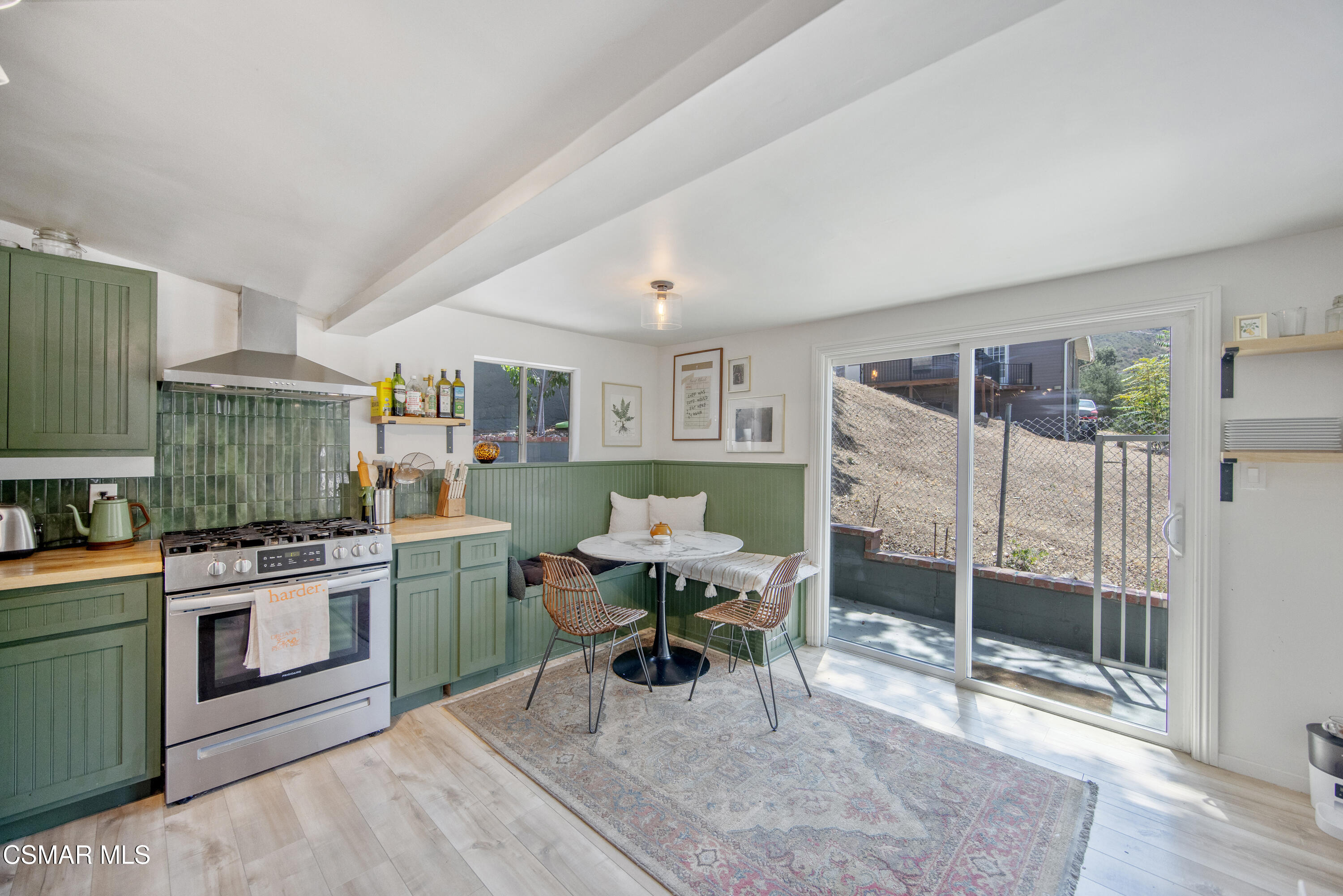 1268 Black Canyon Road