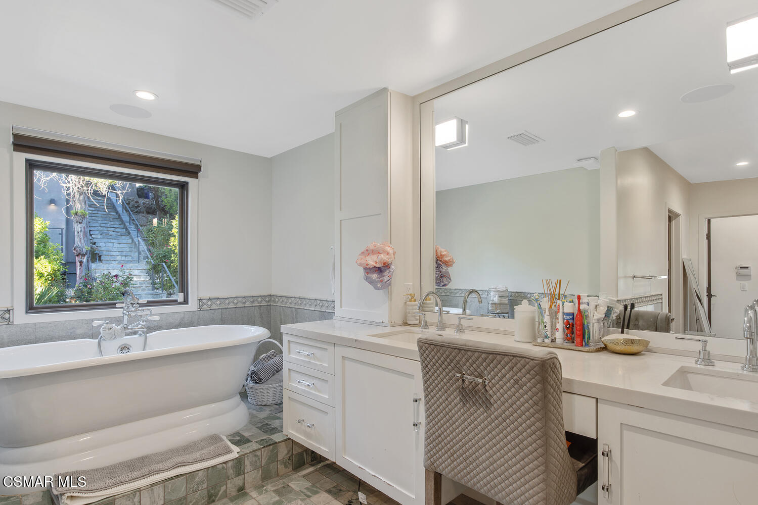 844 Lake Sherwood Drive