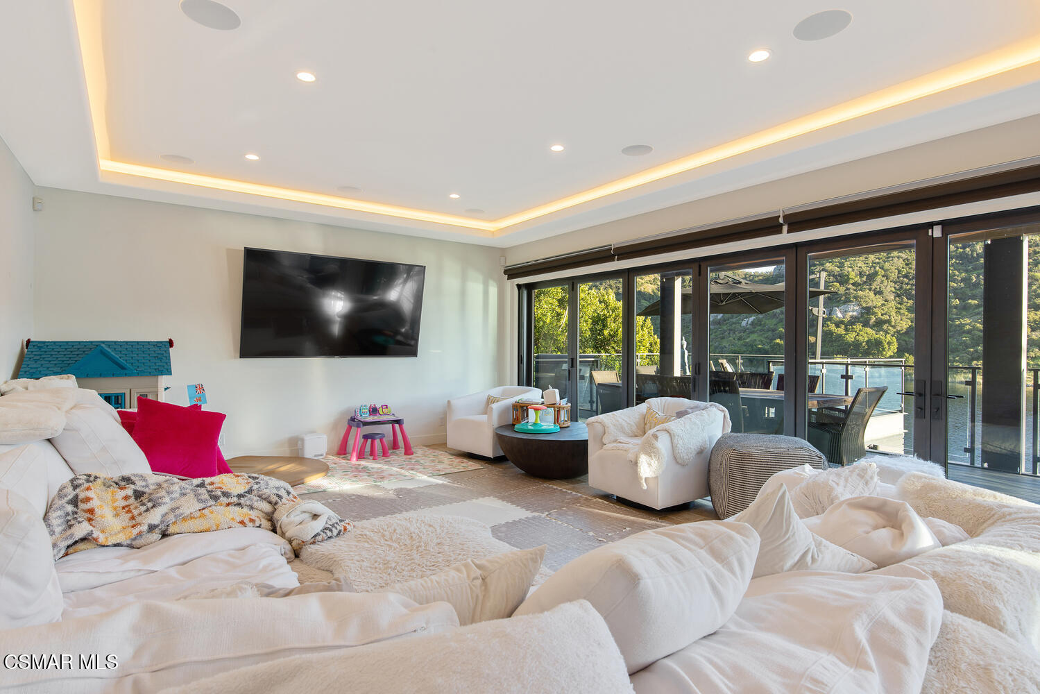 844 Lake Sherwood Drive