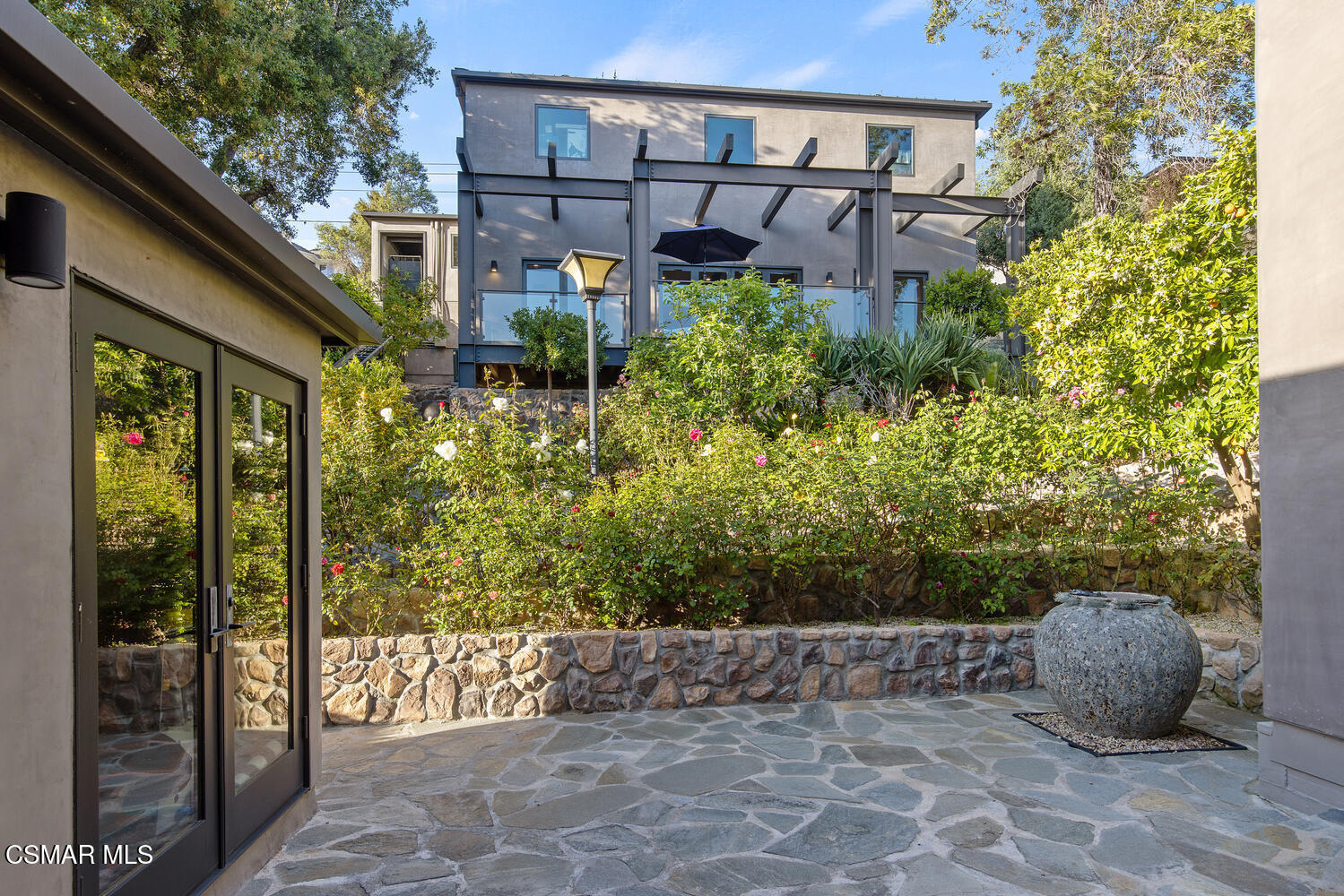 844 Lake Sherwood Drive