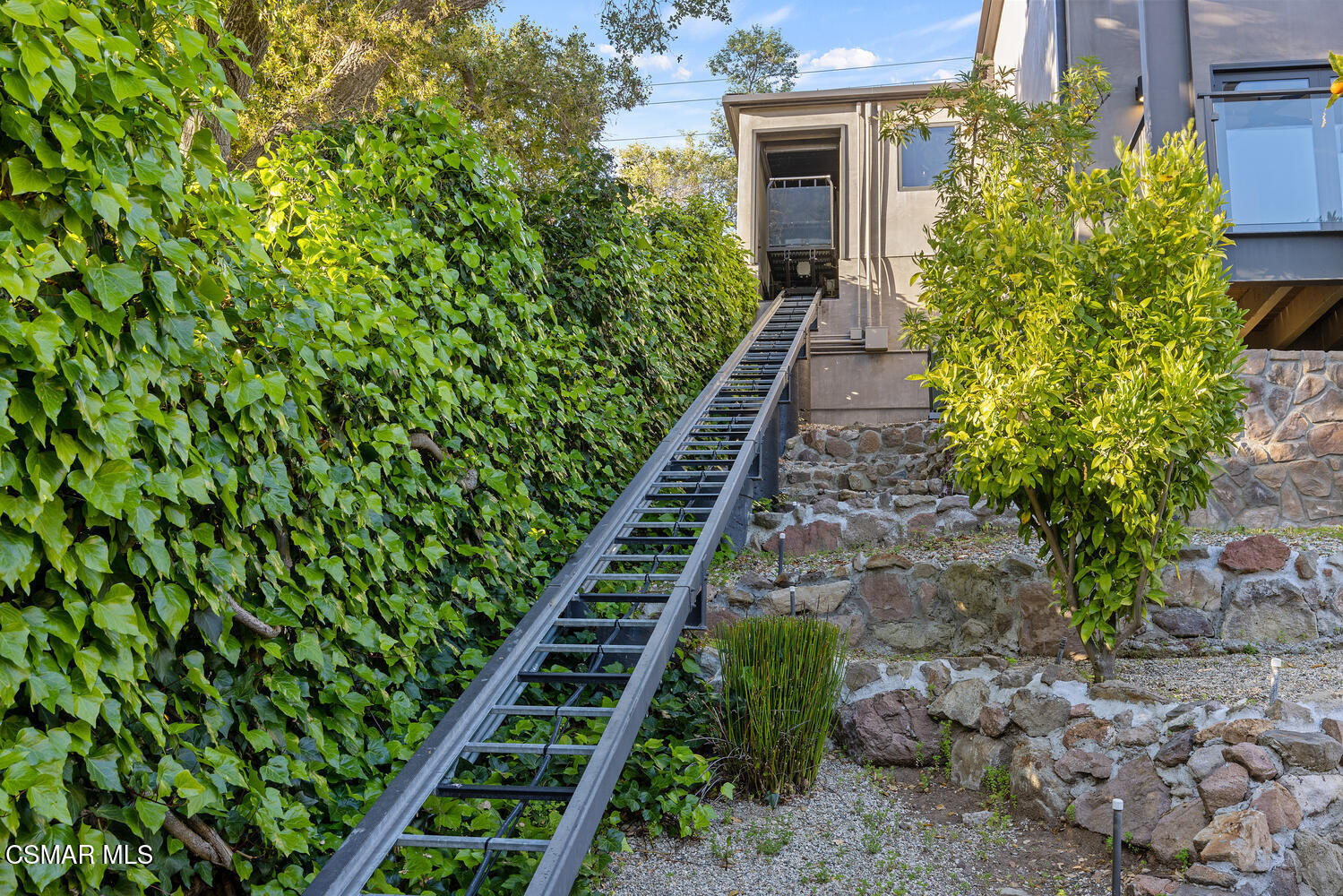 844 Lake Sherwood Drive