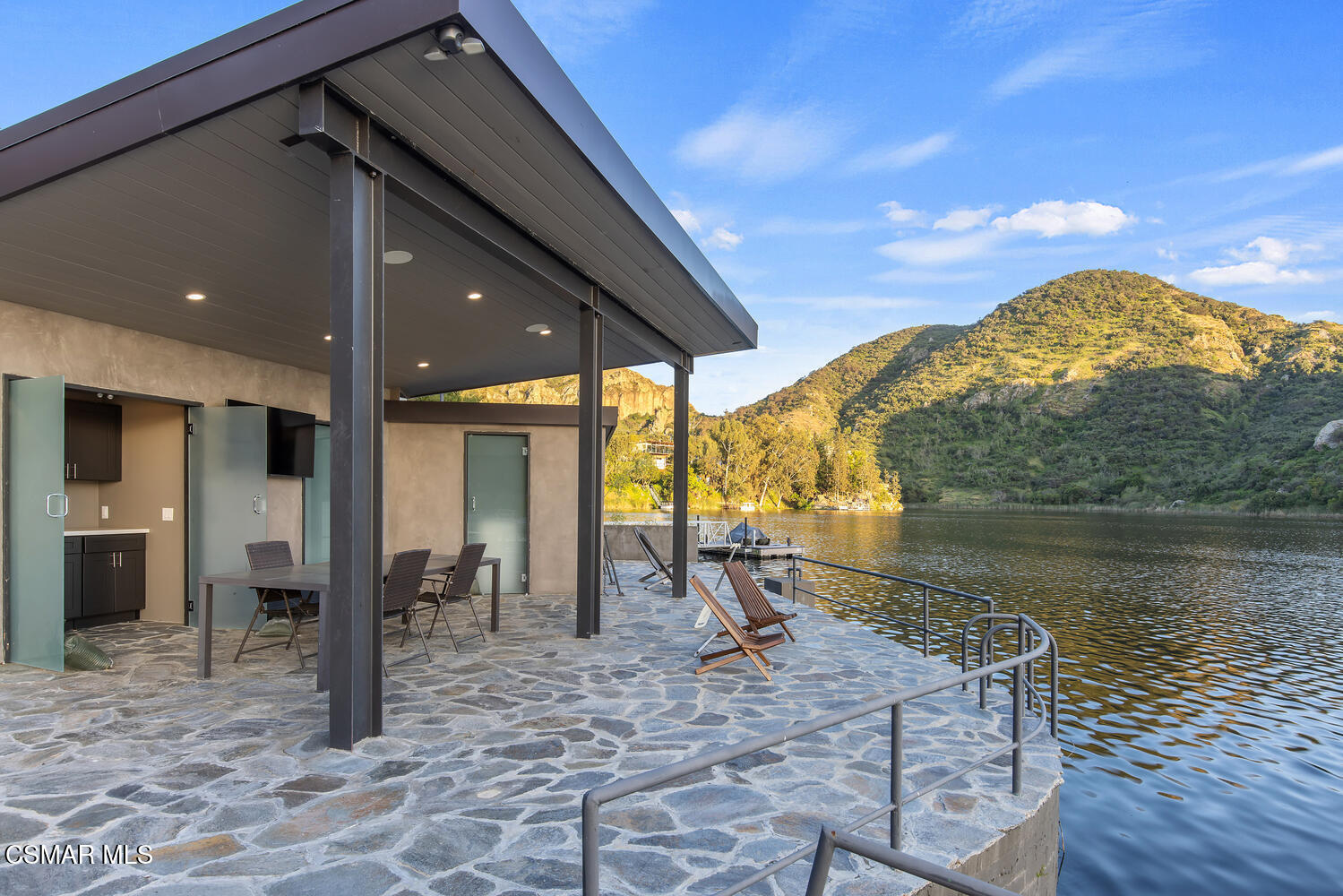 844 Lake Sherwood Drive
