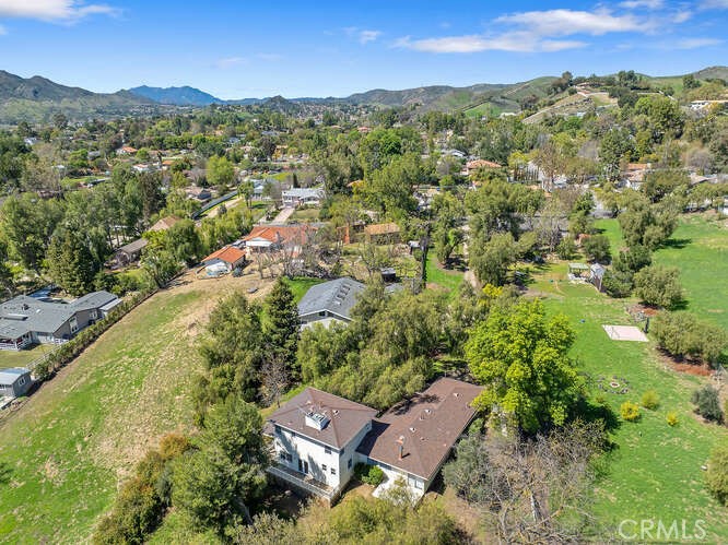 5560 Fairview Place