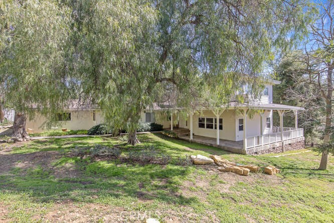 5560 Fairview Place
