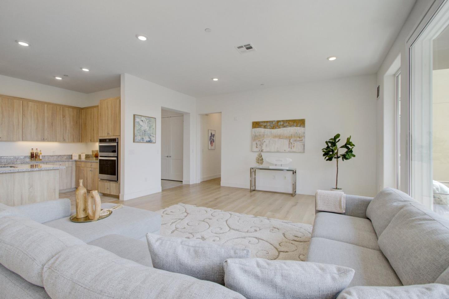 2339 Kinetic CMN 405