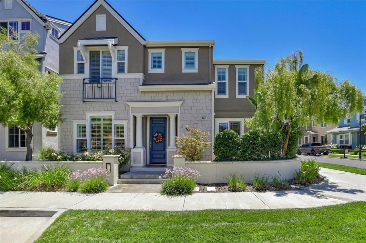 4428 Watson CIR