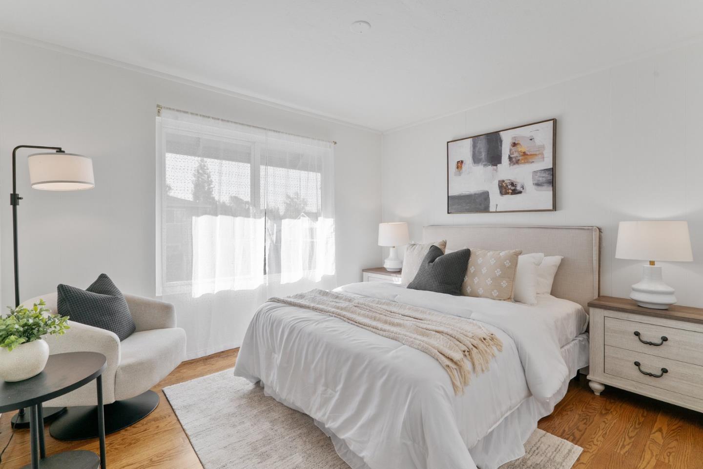 2227 Westmoreland DR