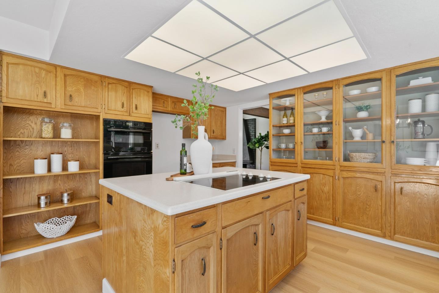 2227 Westmoreland DR