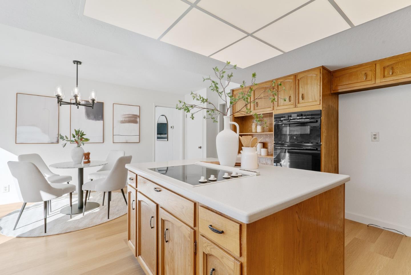 2227 Westmoreland DR