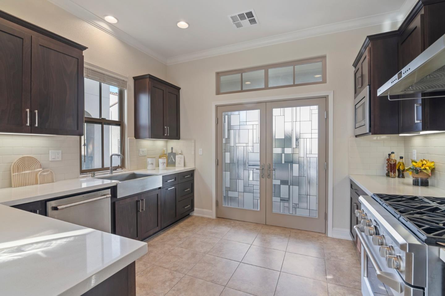 116 Evandale AVE
