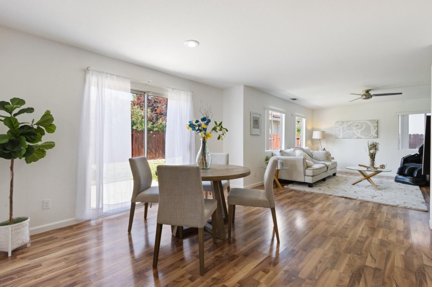 1463 Sienna Park DR