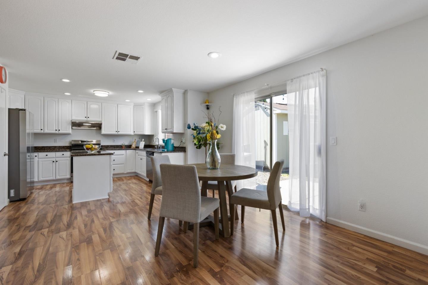 1463 Sienna Park DR