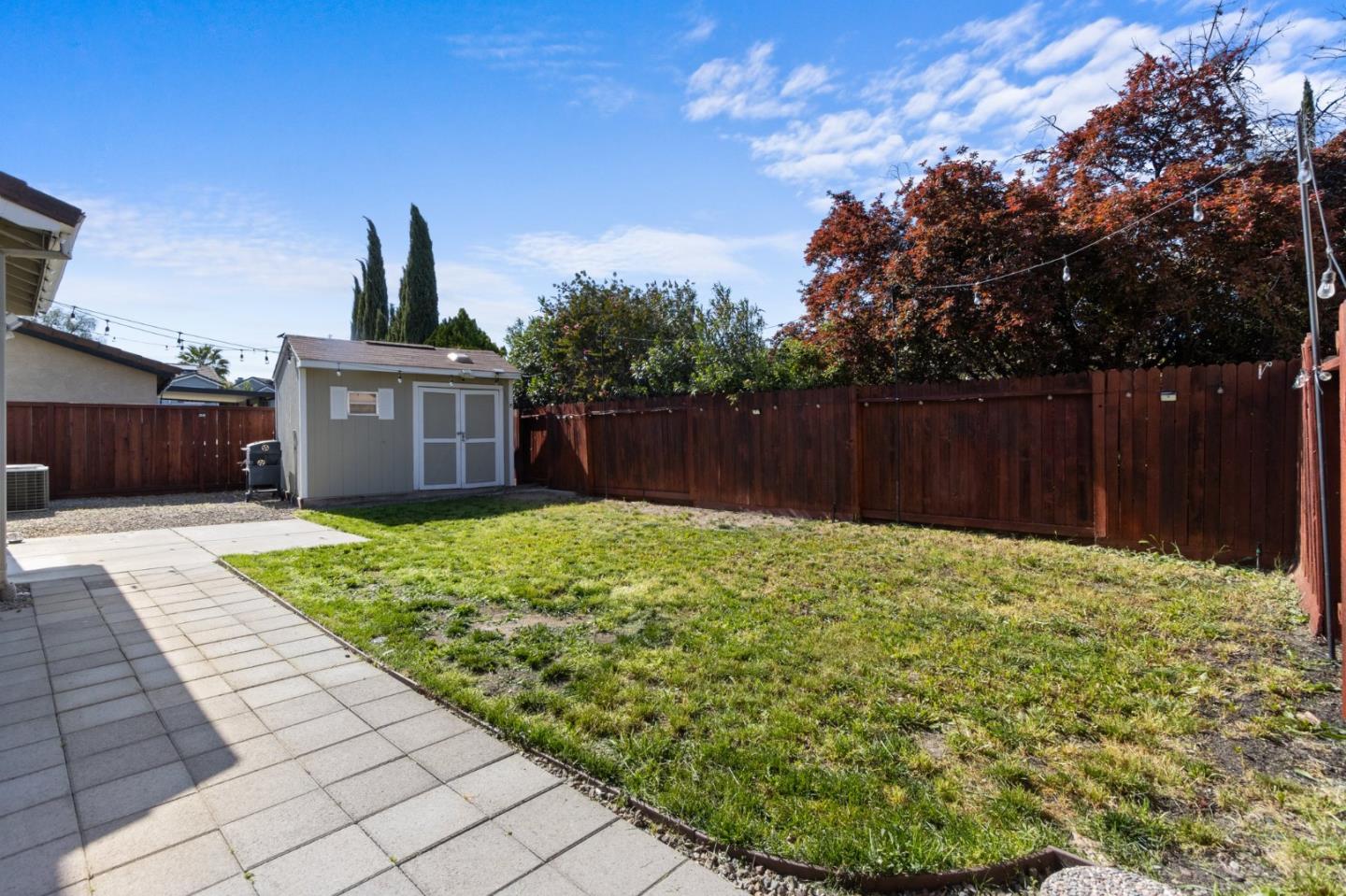 1463 Sienna Park DR