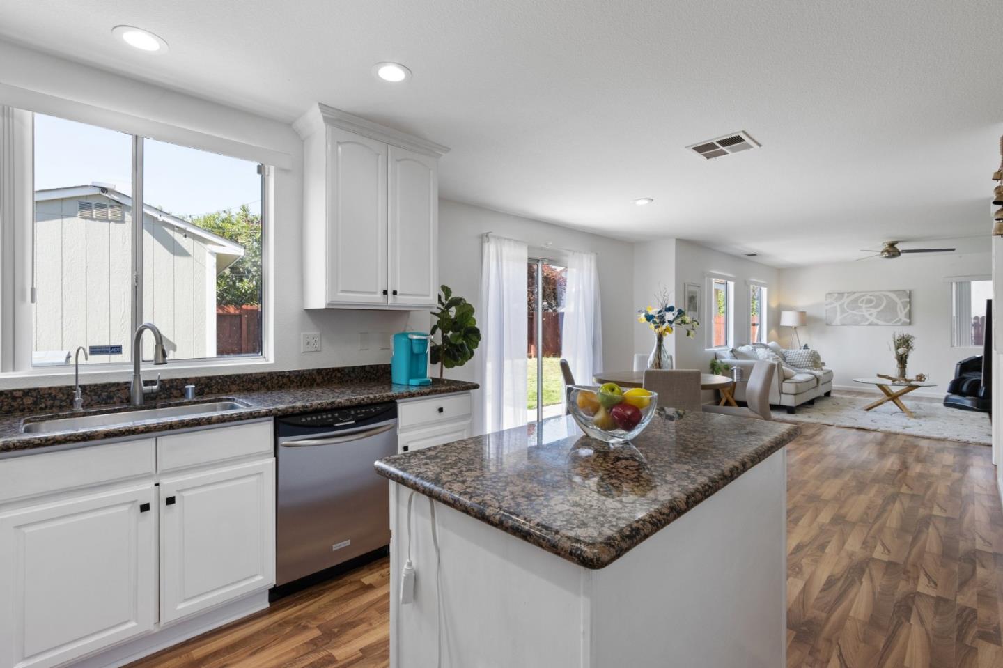 1463 Sienna Park DR