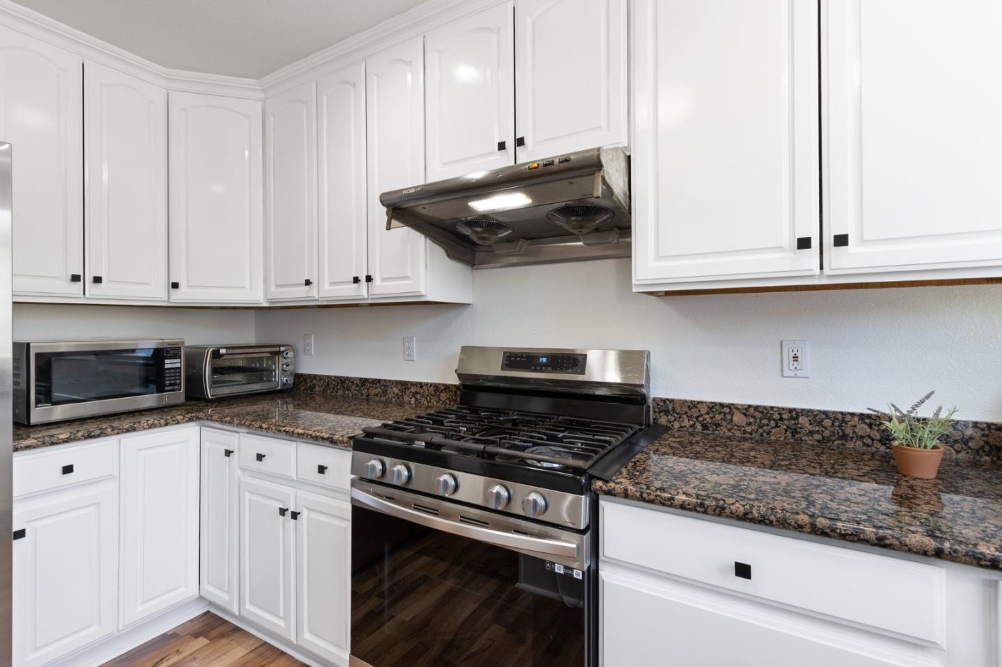 1463 Sienna Park DR