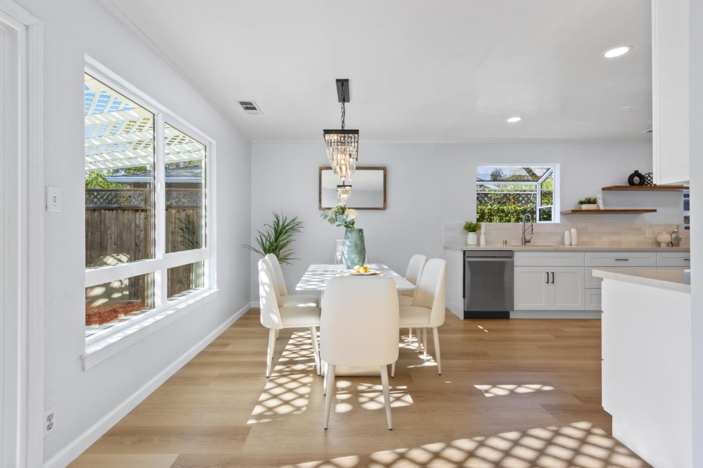 307 Concord DR