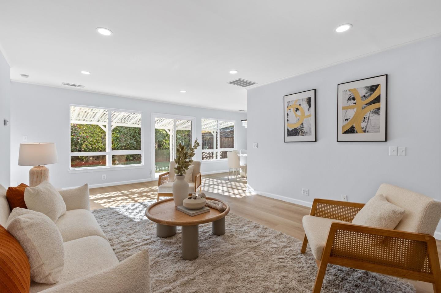 307 Concord DR