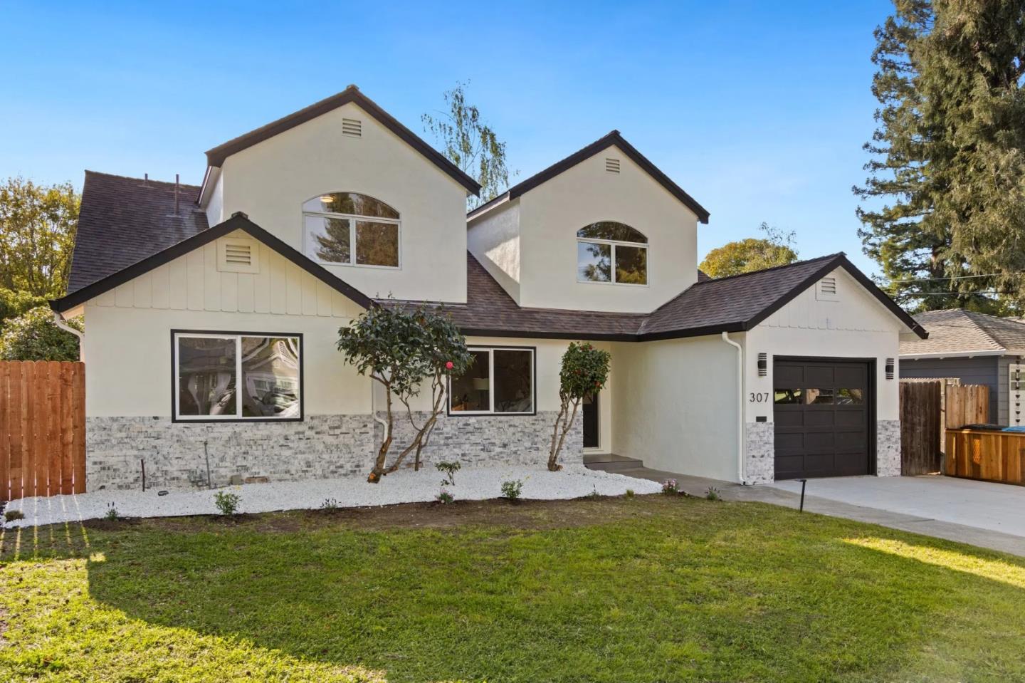 307 Concord DR