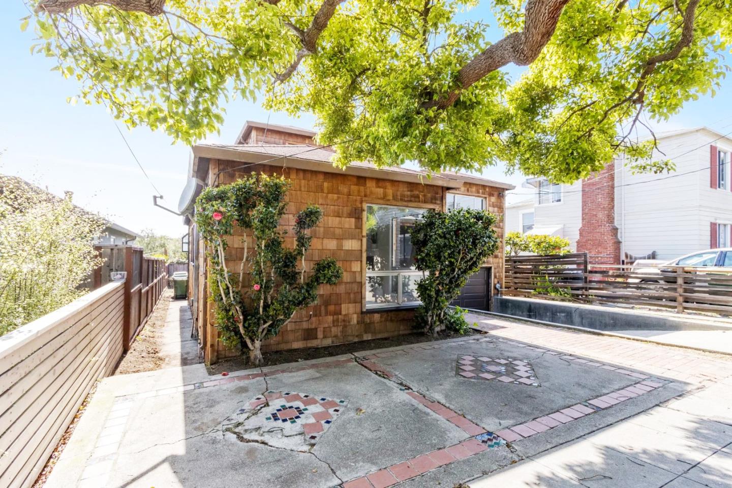 333 Ramona AVE