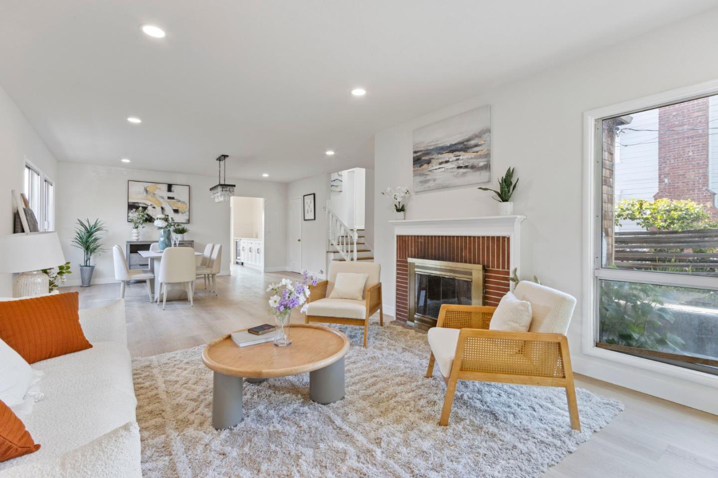 333 Ramona AVE