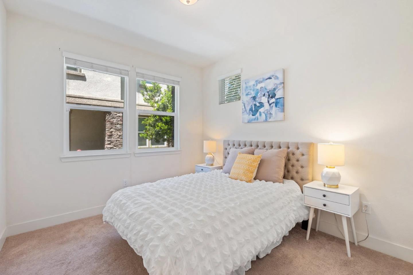 2762 Alliston Loop