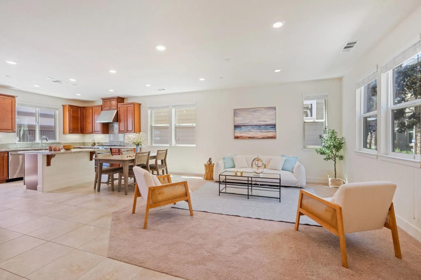 2762 Alliston Loop