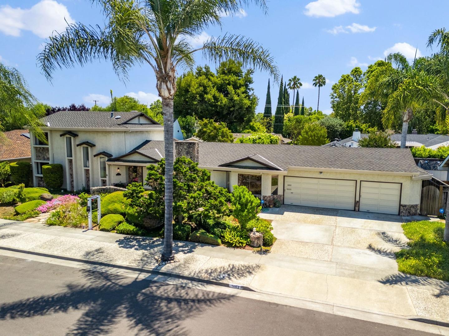1462 Robsheal Drive