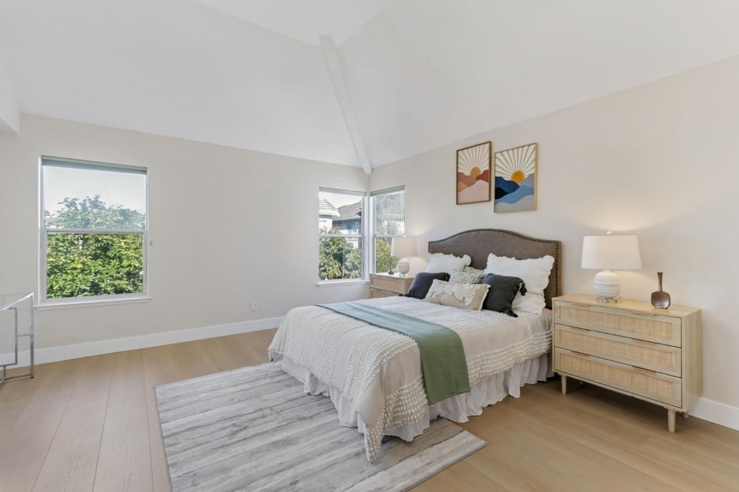 33283 Sunriver Common