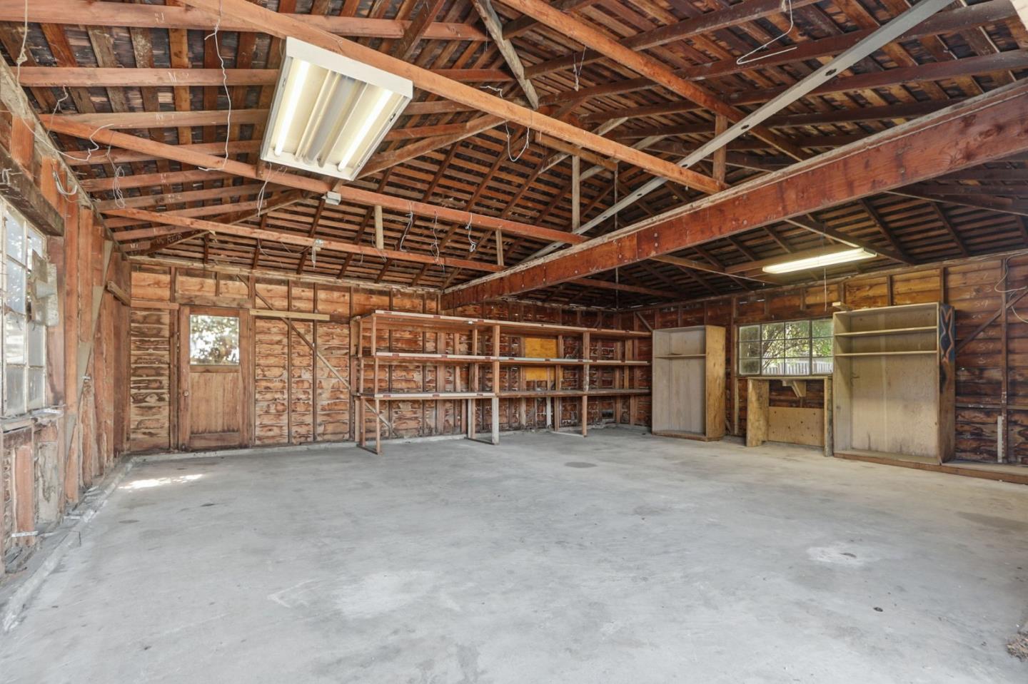 3216 Bluebird Drive