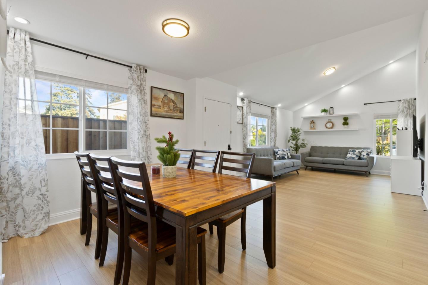 4480 Norocco Circle