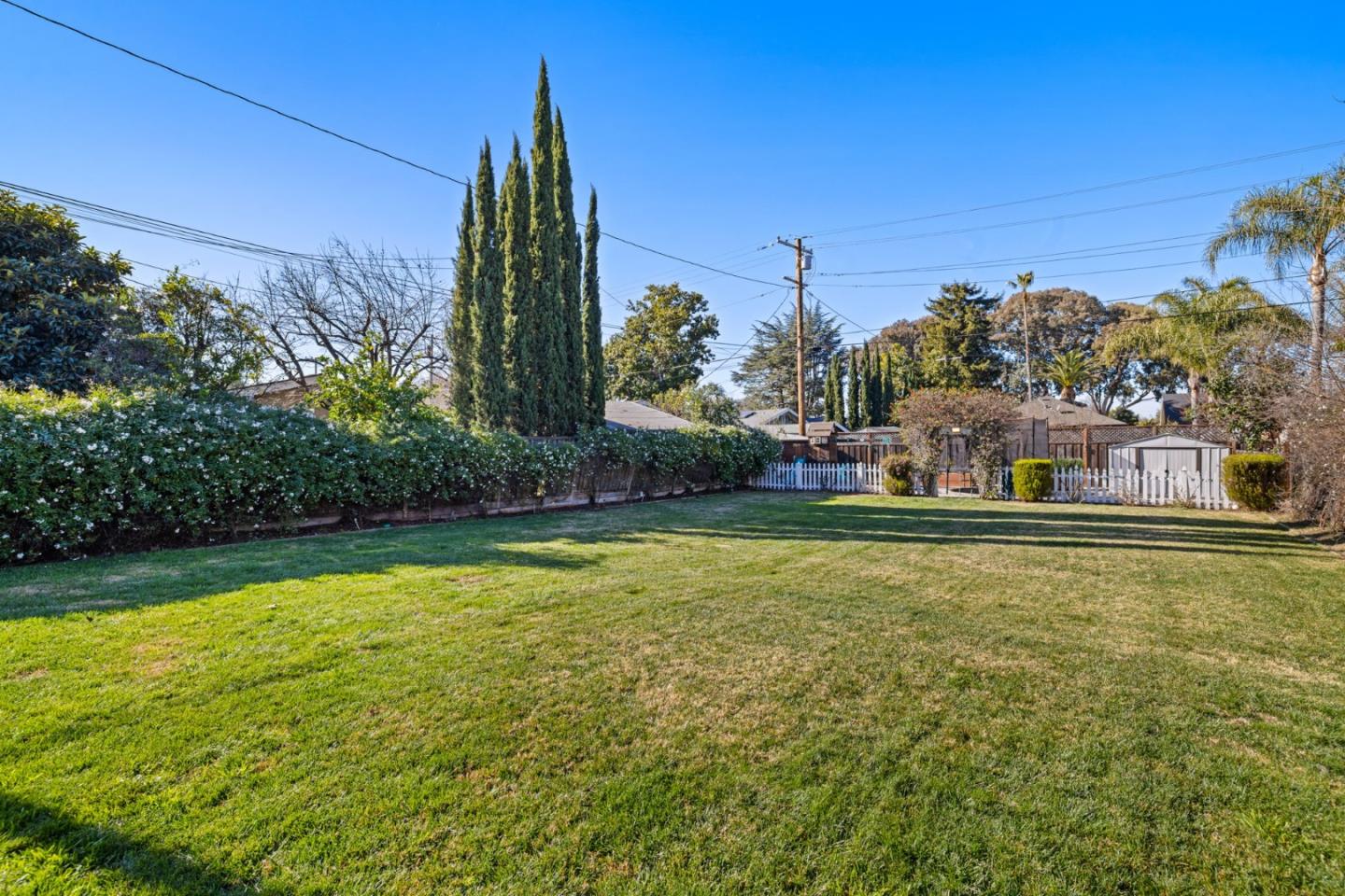 1525 Mckendrie Street