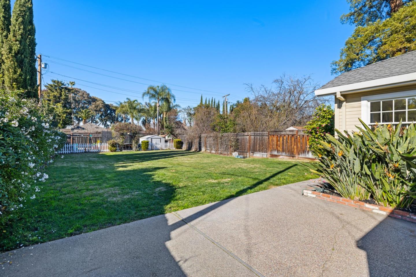 1525 Mckendrie Street