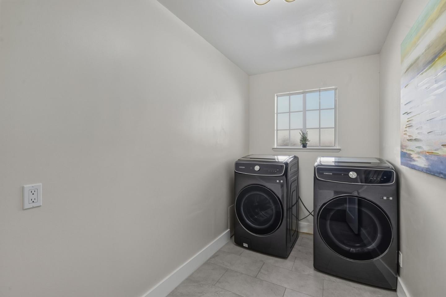 1525 Mckendrie Street