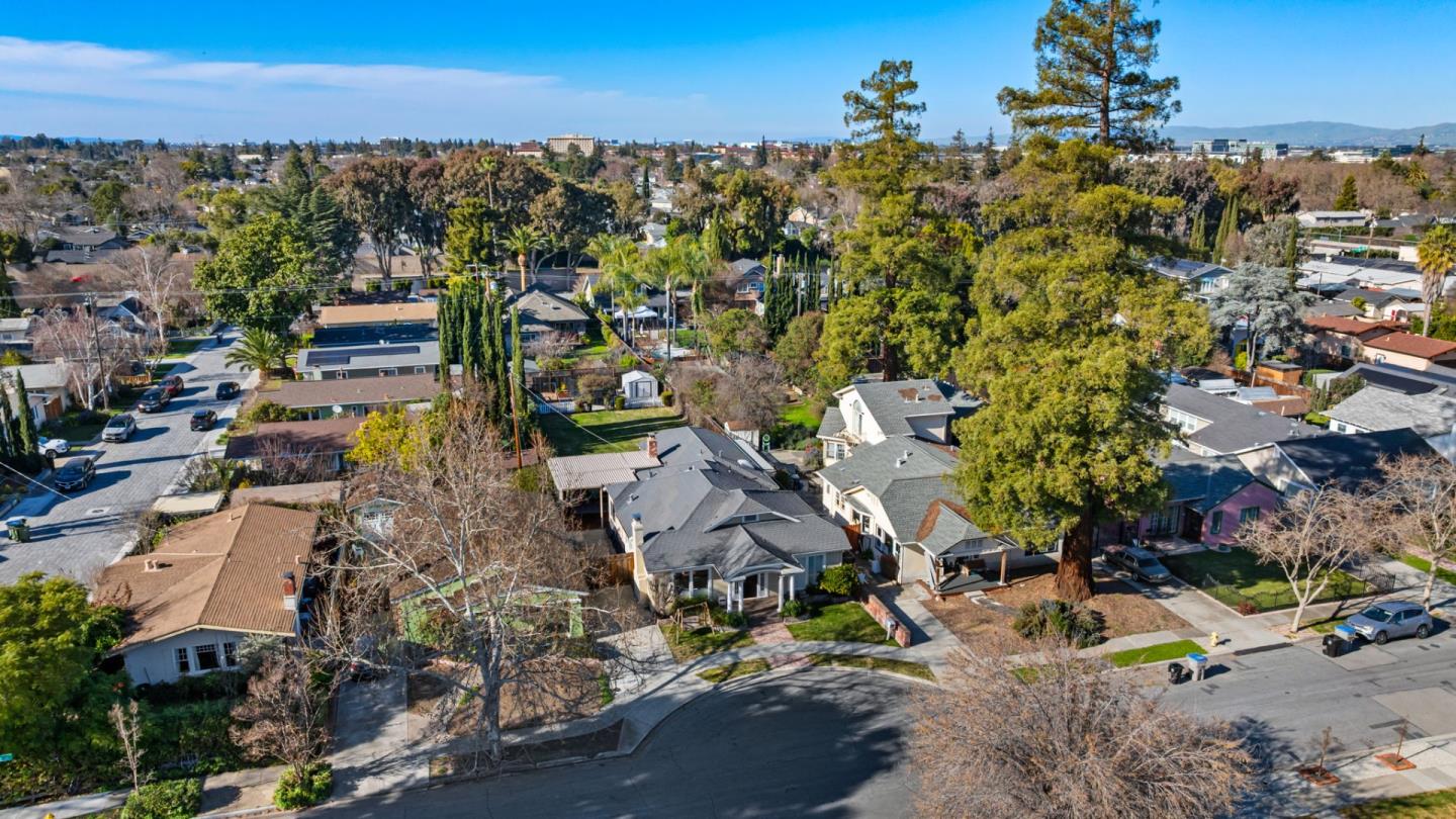 1525 Mckendrie Street