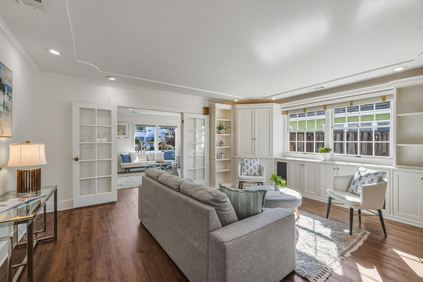 1525 Mckendrie Street