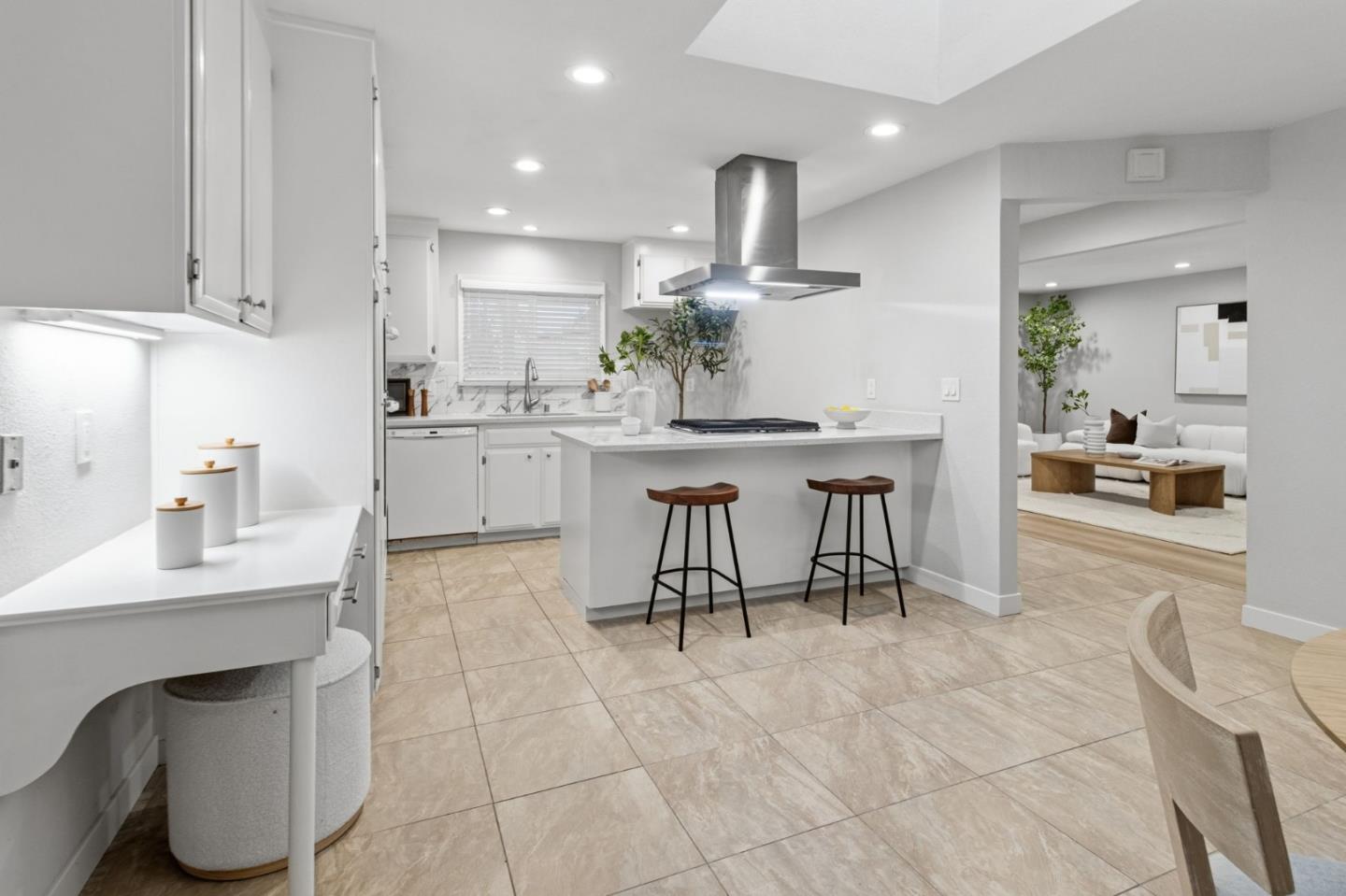 450 Stratford Park Court