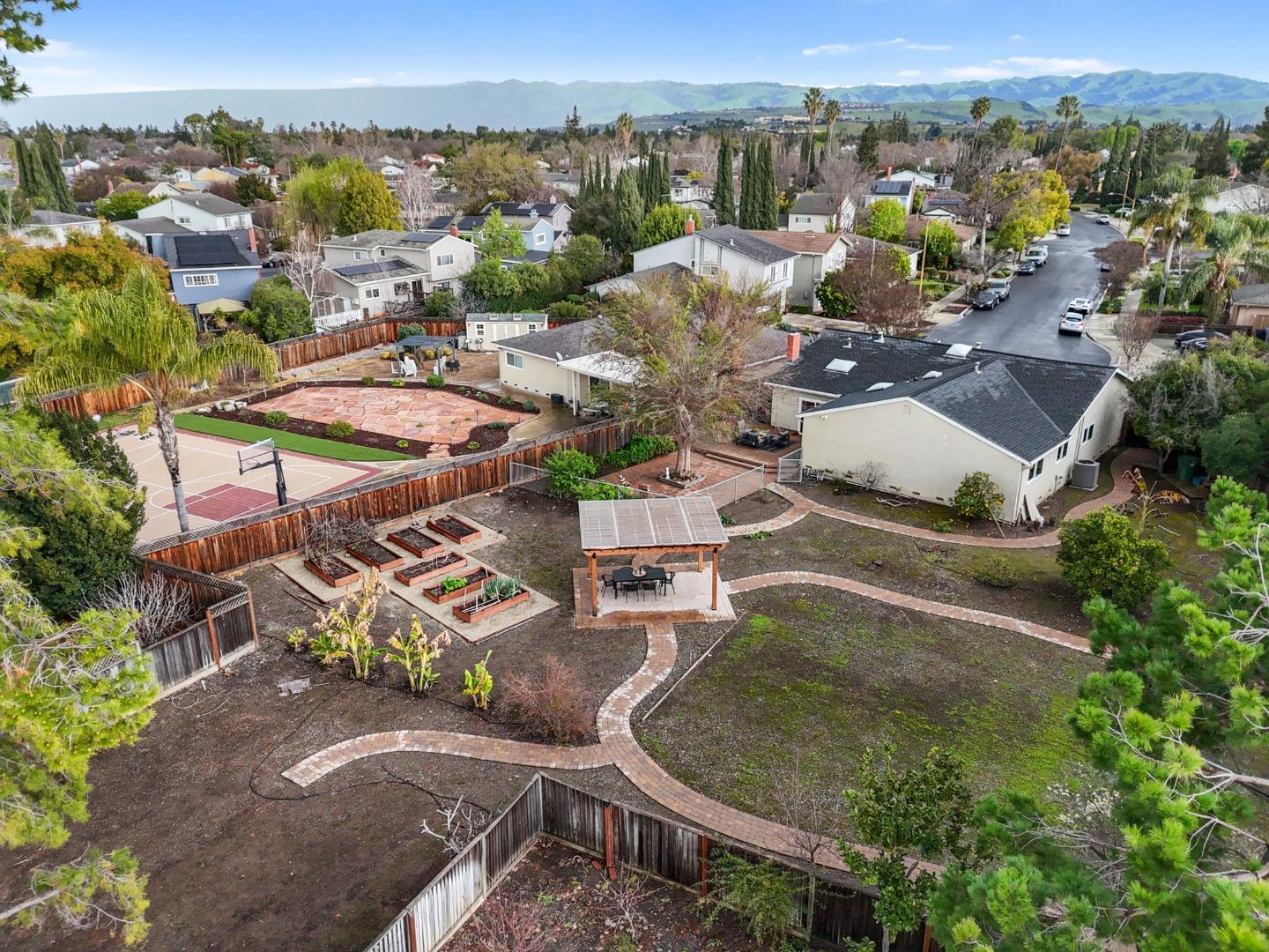 450 Stratford Park Court