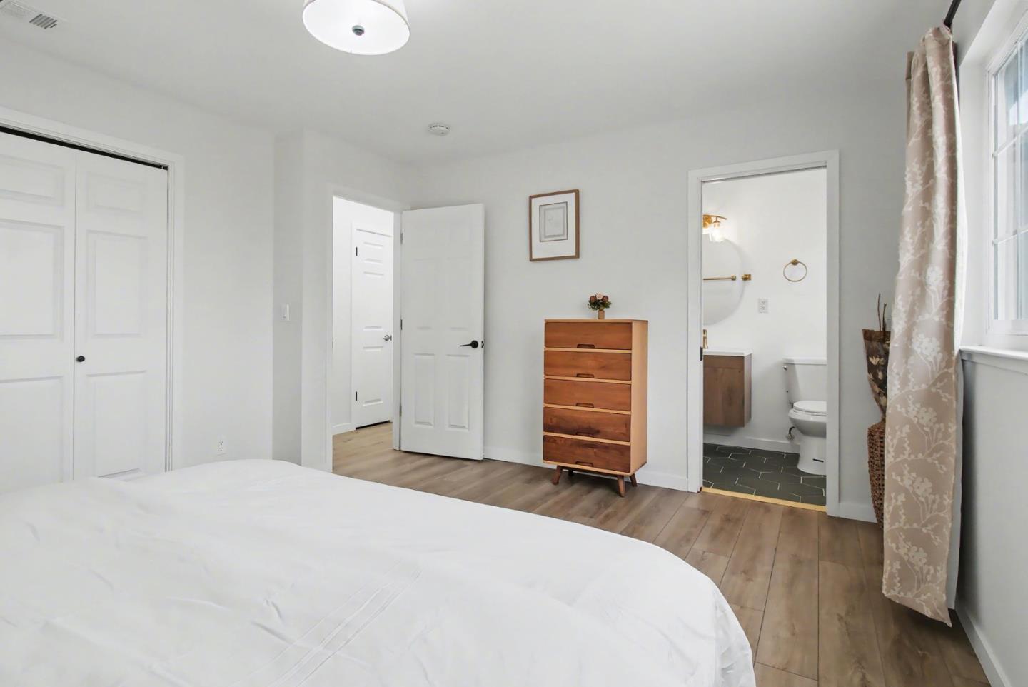 3950 Hamilton Park Drive