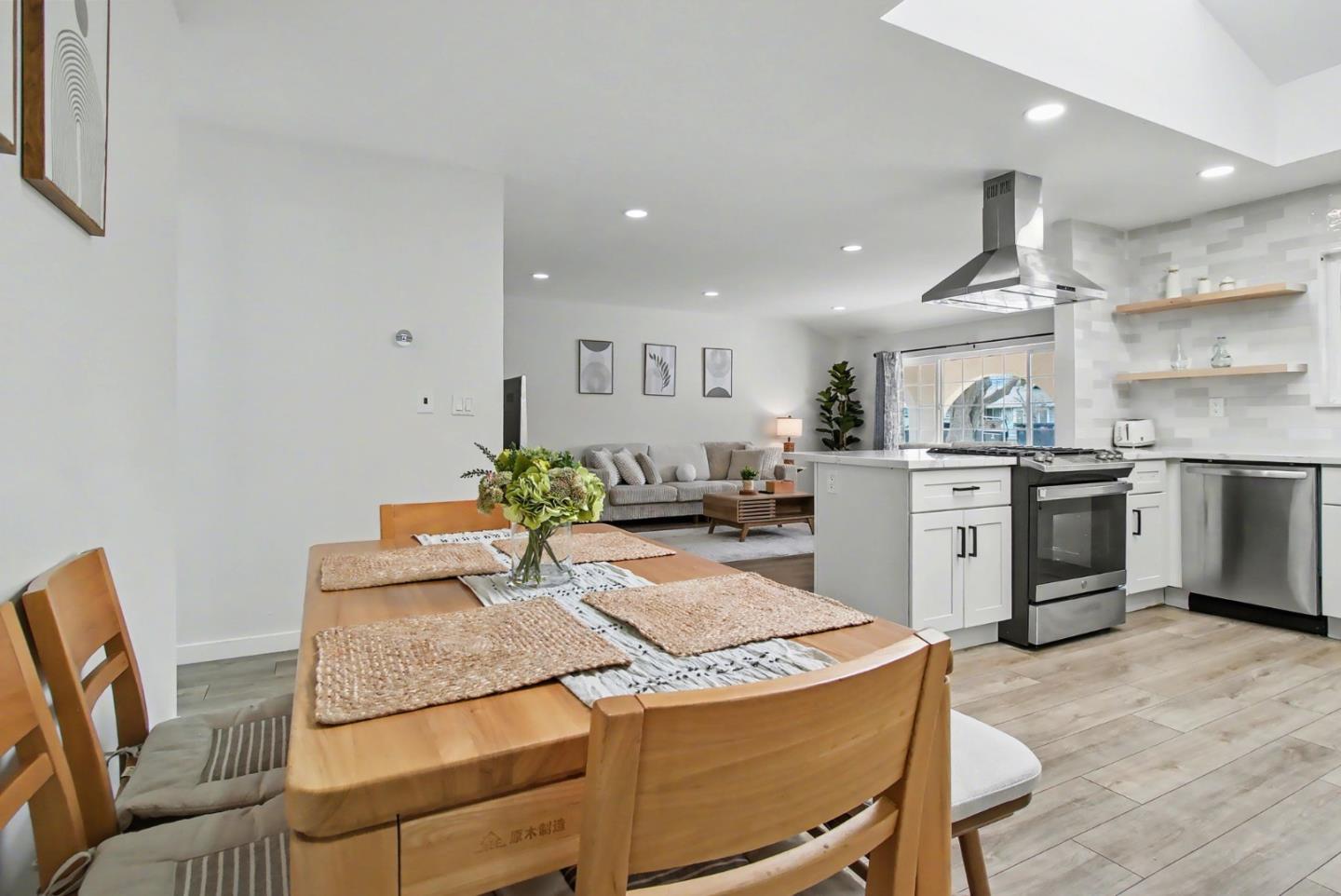 3950 Hamilton Park Drive